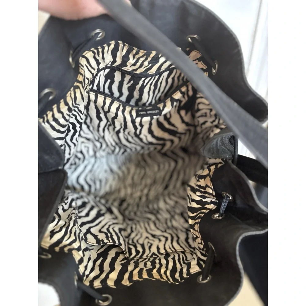 Vera Bradley Classic Black Quilted Drawstring Bag with Zebra Lining Retired  EUC